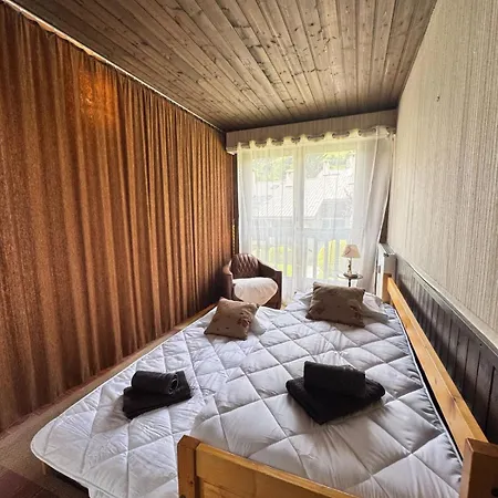 Charming Near The Slopes And The