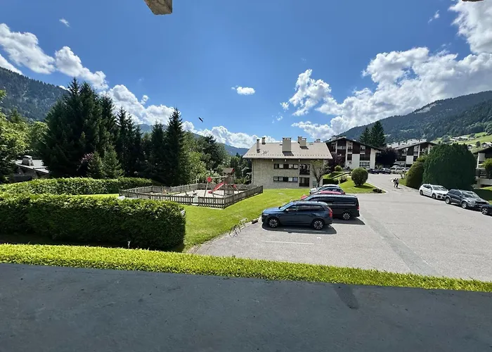 Charming Near The Slopes And The