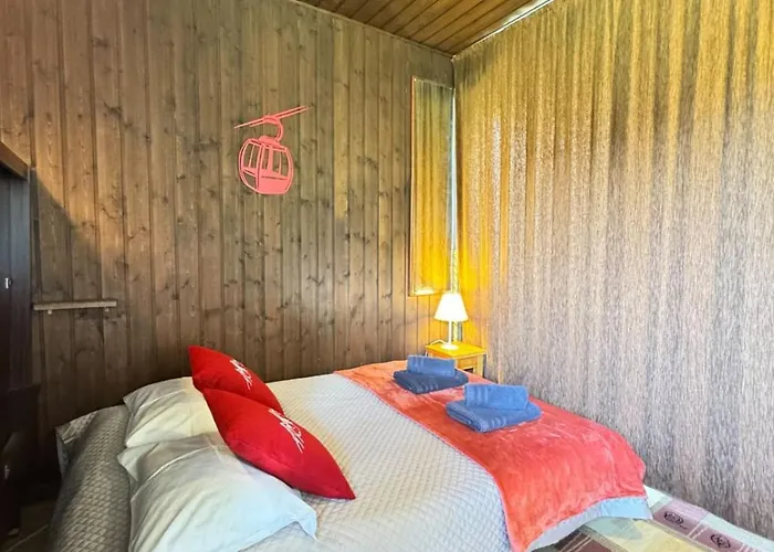 Charming Near The Slopes And The